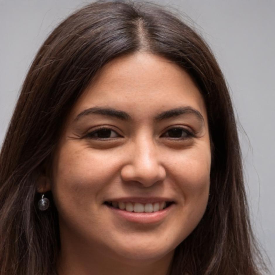 Dr. Sarah Müller, Finanzleiterin